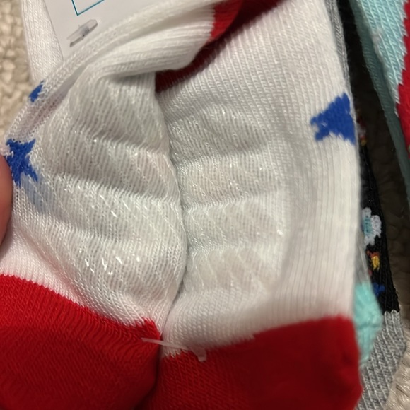 NWT - Toddler Space Themed Ankle Socks with grips- 6 pairs.  Size 6-12 months - Picture 2 of 6